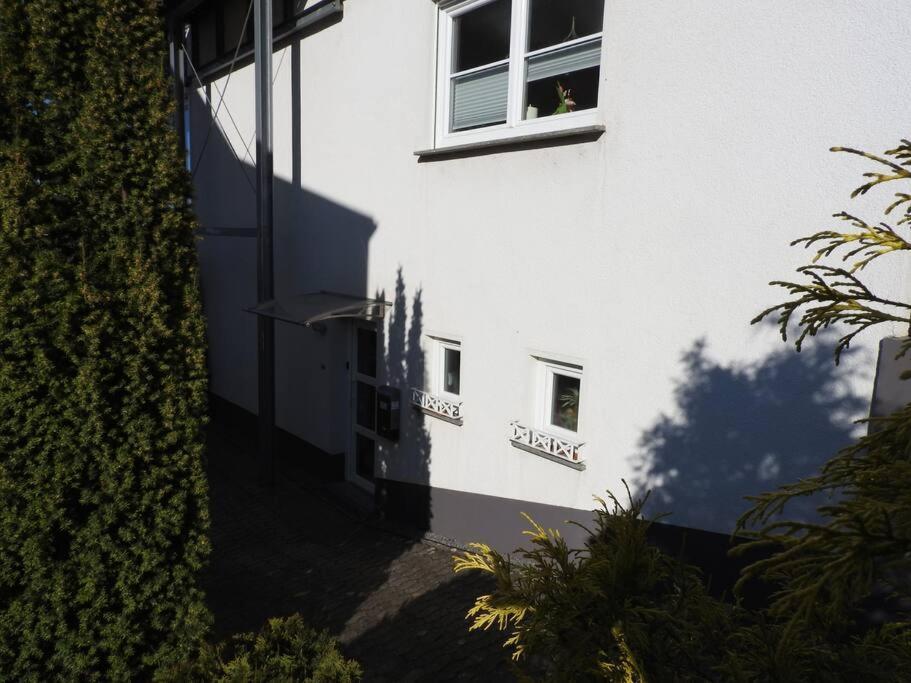 Schoene Gemuetliche Ferienwohnung Mit Fernblick. Nalbach Exterior photo